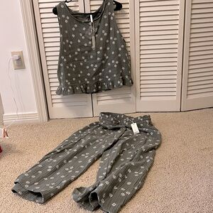 Rylee and Cru two piece women set XL; NWT